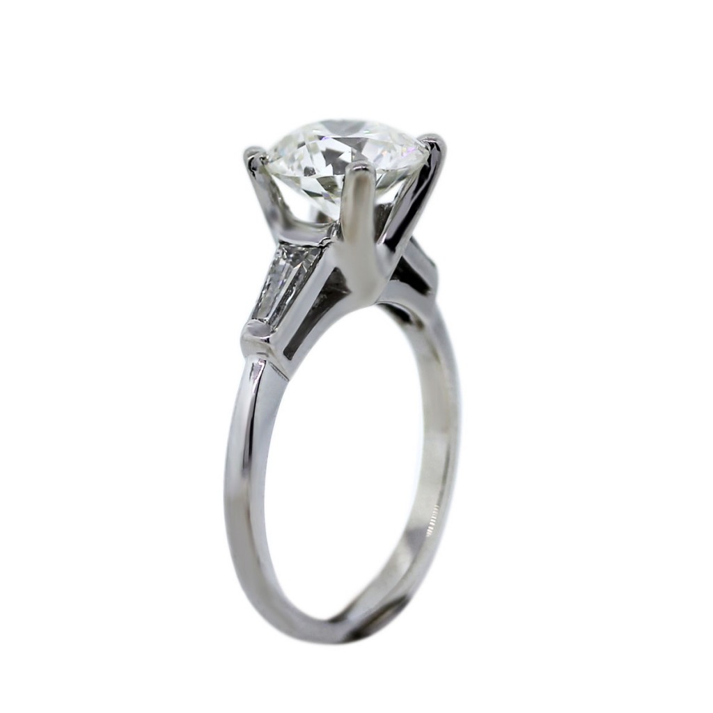 1.95ct GIA Round Brilliant Diamond Engagement Ring