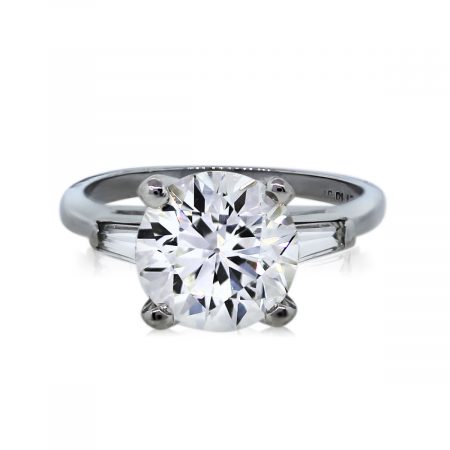 You are viewing this 1.95Ct Round Brilliant Diamond Engagement Ring!