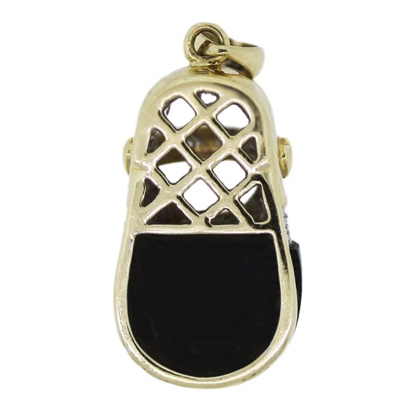 14k Yellow Gold and Diamonds With Onyx Pendant