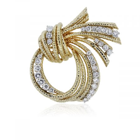You are viewing this 18k Yellow Gold and Diamond Knot Pin!