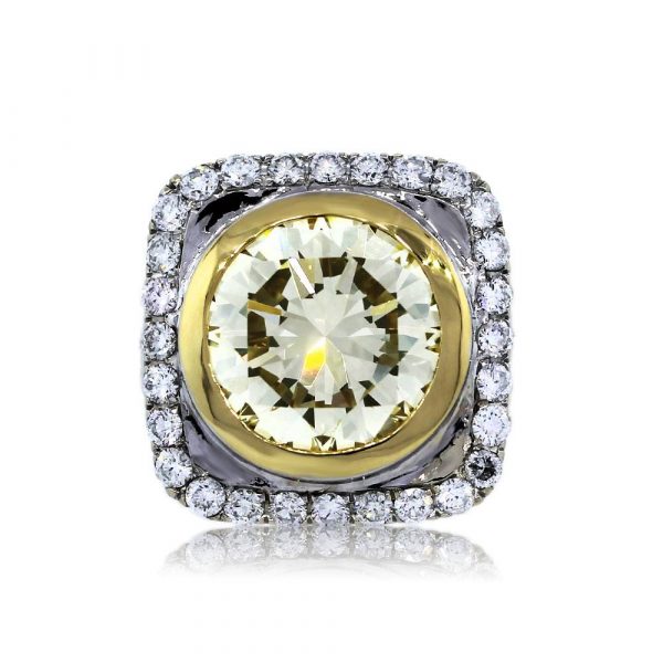 You are Viewing this Fancy Yellow Diamond Engagement Ring