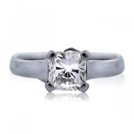 You are viewing this Platinum GIA Certified 1.01ct Square Radiant Cut Diamond Engagement Ring!