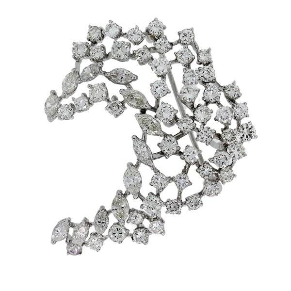 Marquise diamond pin