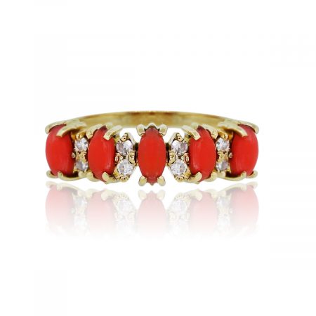 You are viewing this 14k Yellow Gold Coral & Diamonds Cocktail Ring!