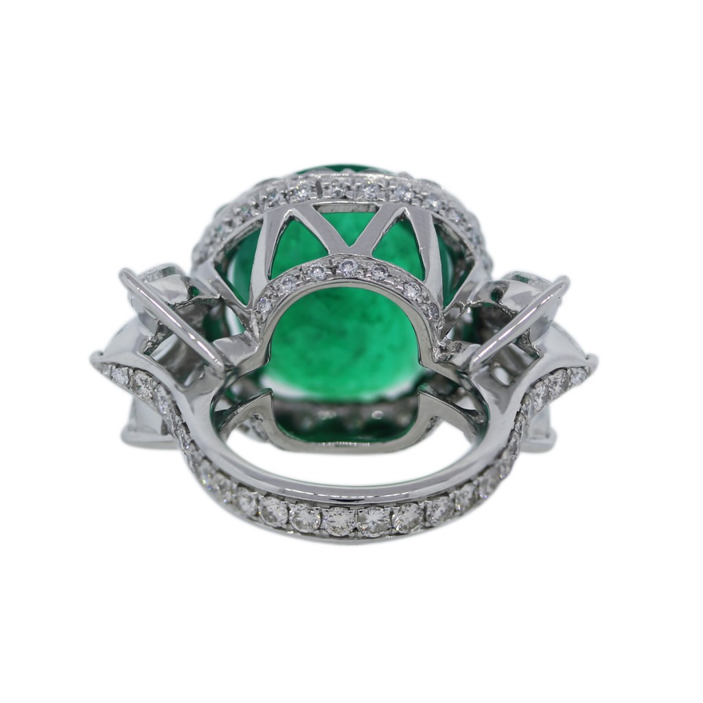 Emerald Cocktail Ring With Diamonds