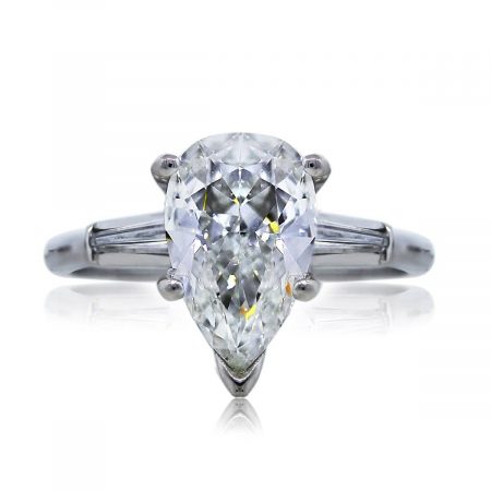 You are Viewing this Pear Shaped Diamond Engagement Ring!