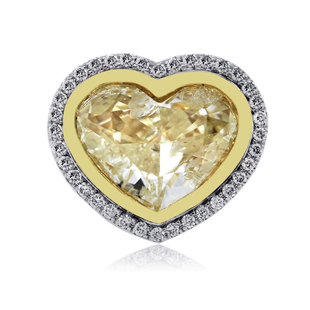 18k Gold Fancy Light Yellow Diamond Engagement Ring