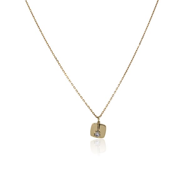 You are viewing this Breil 18k Yellow Gold Diamond Small Disc Pendant Necklace!