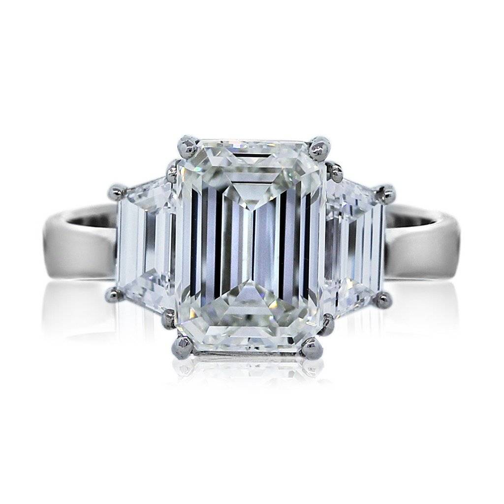 Emerald Cut Engagement Ring with Trapezoids