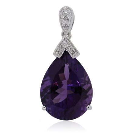 You are viewing this 14k White Gold Pear Shape Amethyst Diamond Pendant!