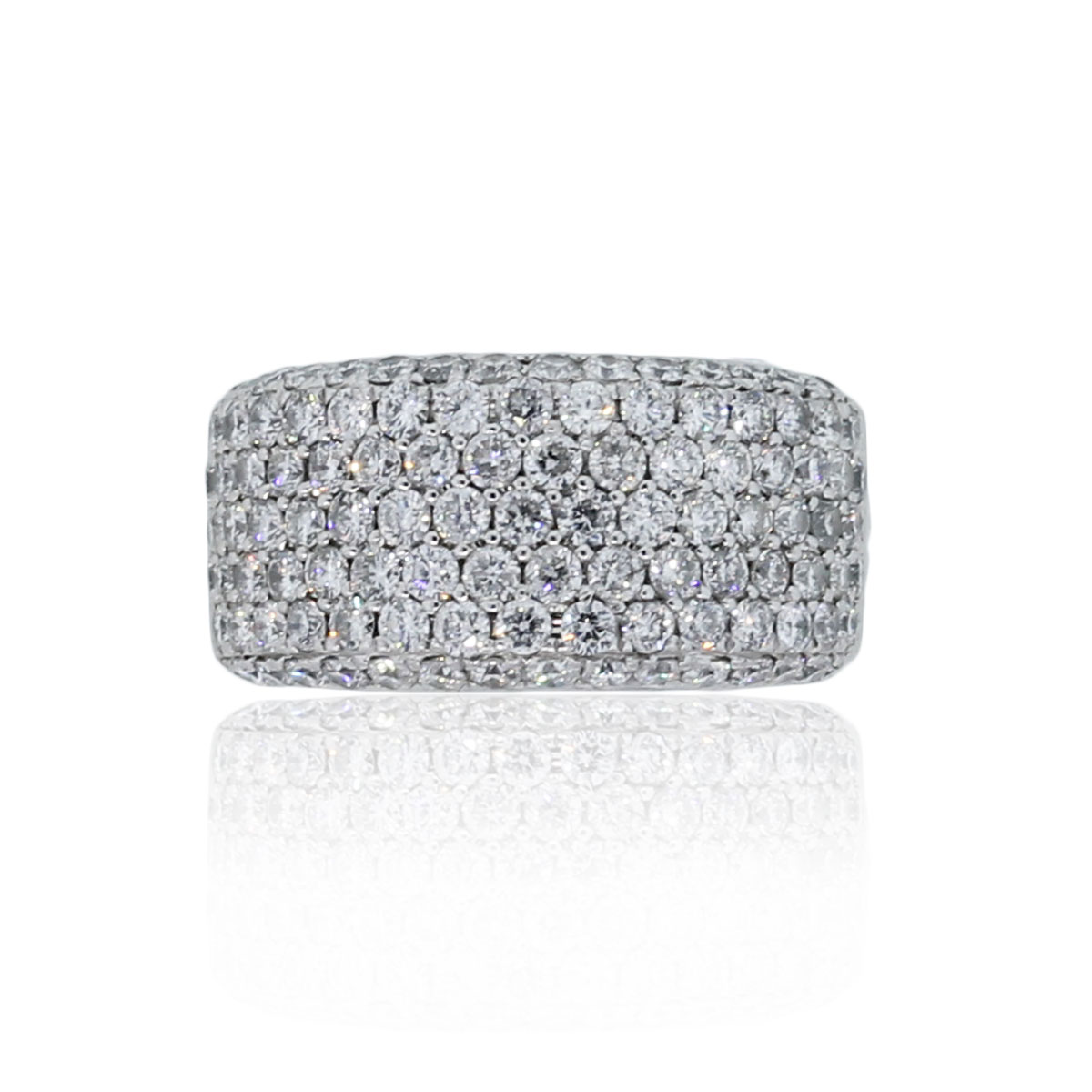 You are viewing this 14k White Gold 2ctw Diamond Pave Band Ring!