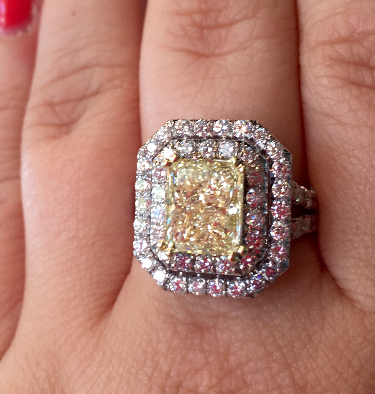 3ct Fancy Light Yellow Radiant Cut Diamond Engagement Ring