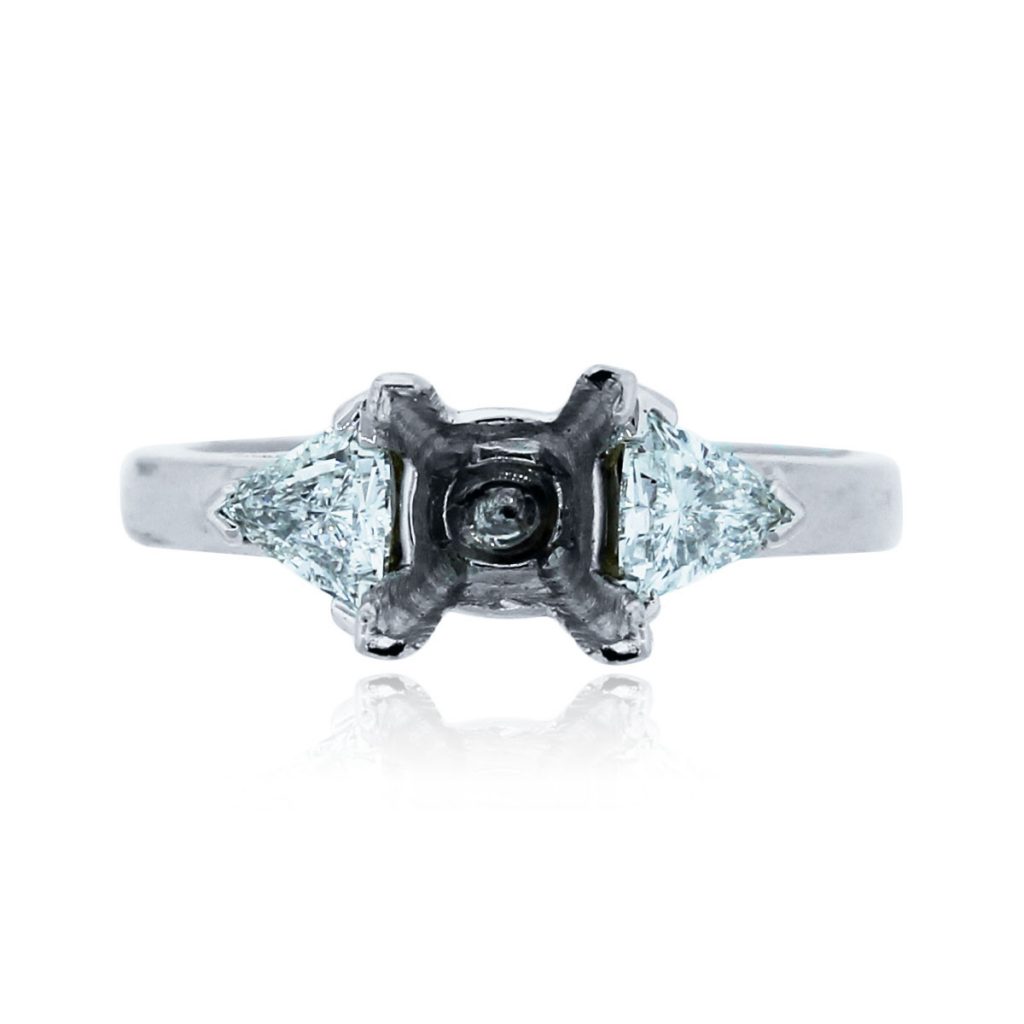 You are viewing this Platinum 4 Prong .70ctw Trillian Shape Diamond Mounting!