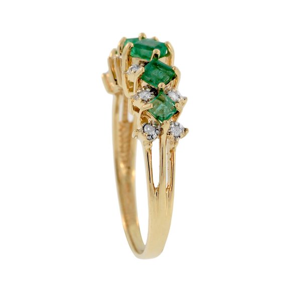 Yellow Gold Diamond & Emerald Ring