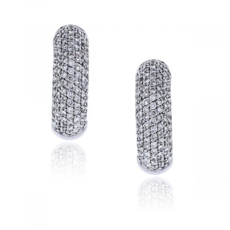 You are viewing these 18k White Gold 1ctw Diamond Huggie Earrings!