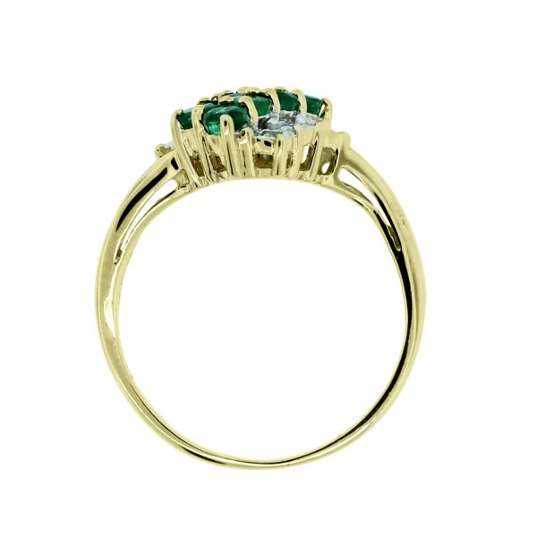 emerald cocktail ring