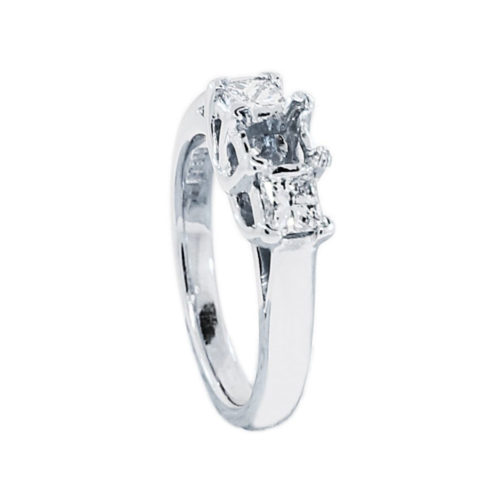 Platinum 0.60ctw Princess Diamond Ring Mounting