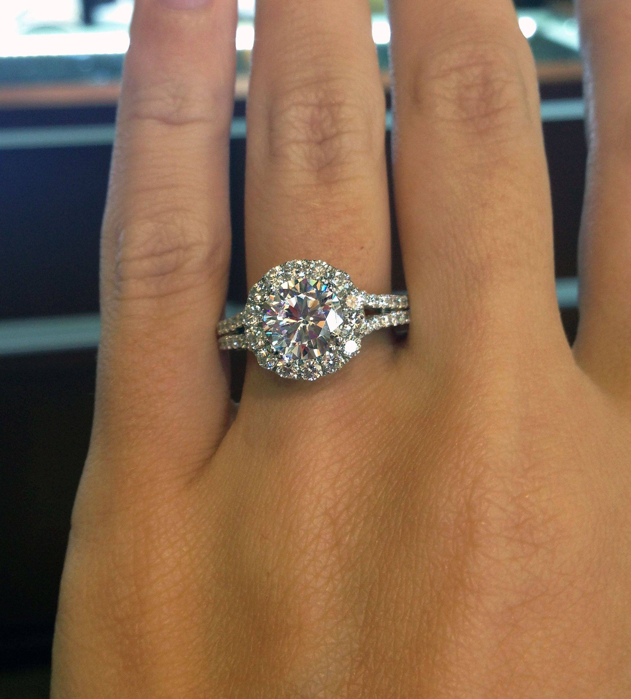 Verragio Halo engagement ring in white gold