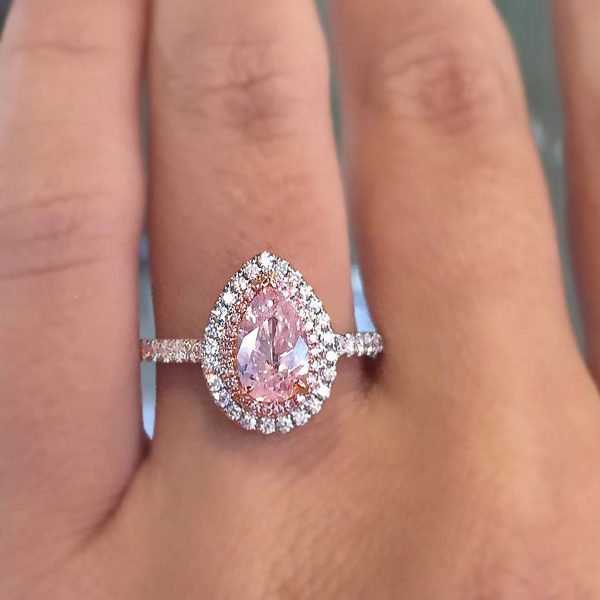 White Gold Pink Pearshape Diamond Engagement Ring