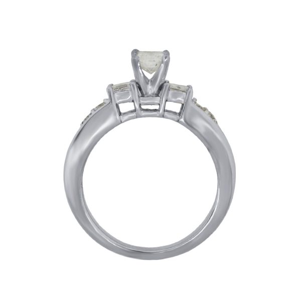 14k White Gold 0.85ctw Princess Cut Diamond Engagement Ring