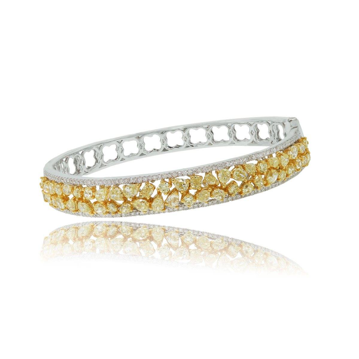 18k White Gold 5.53ctw Fancy Yellow Diamond Bangle