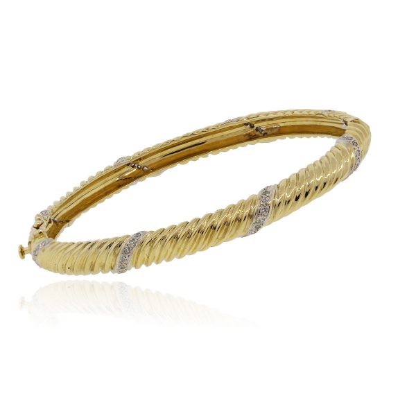 18k Yellow Gold Diamond Ribbed Bangle bracelet