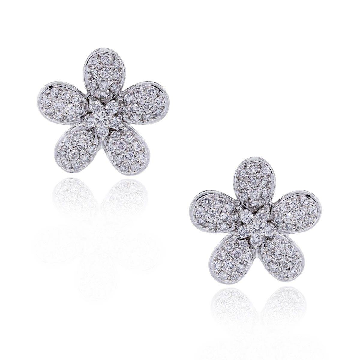  18k 1.25ctw Diamond Flower Earrings