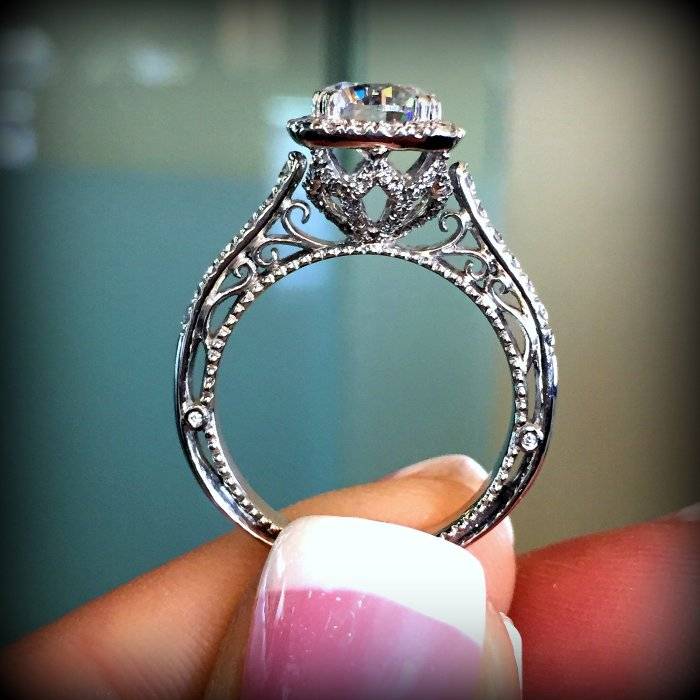 Verragio Halo engagement ring