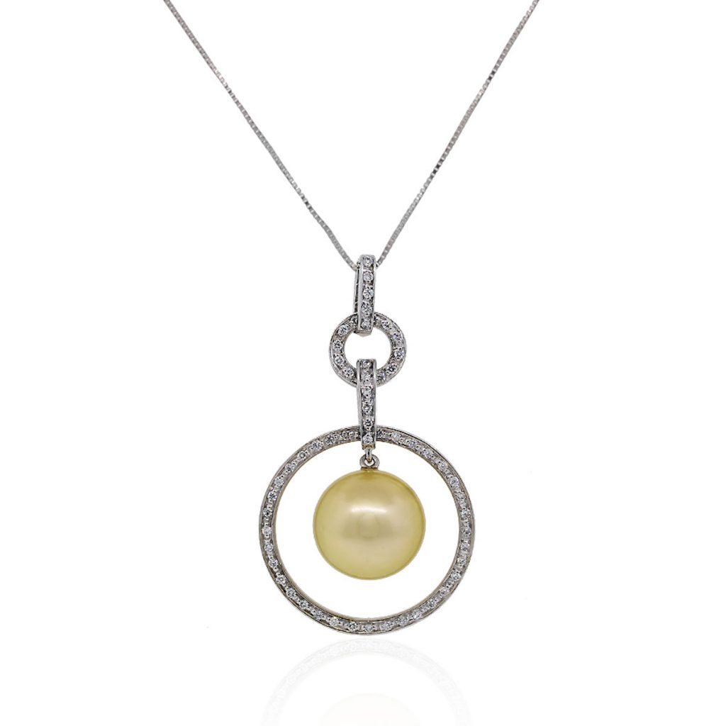 white gold Pearl Pendant Necklace