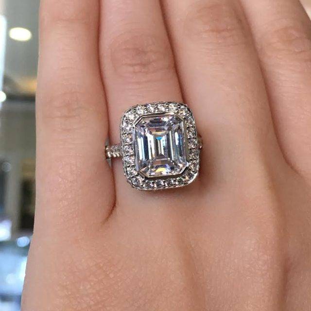 Emerald cut engagement ring