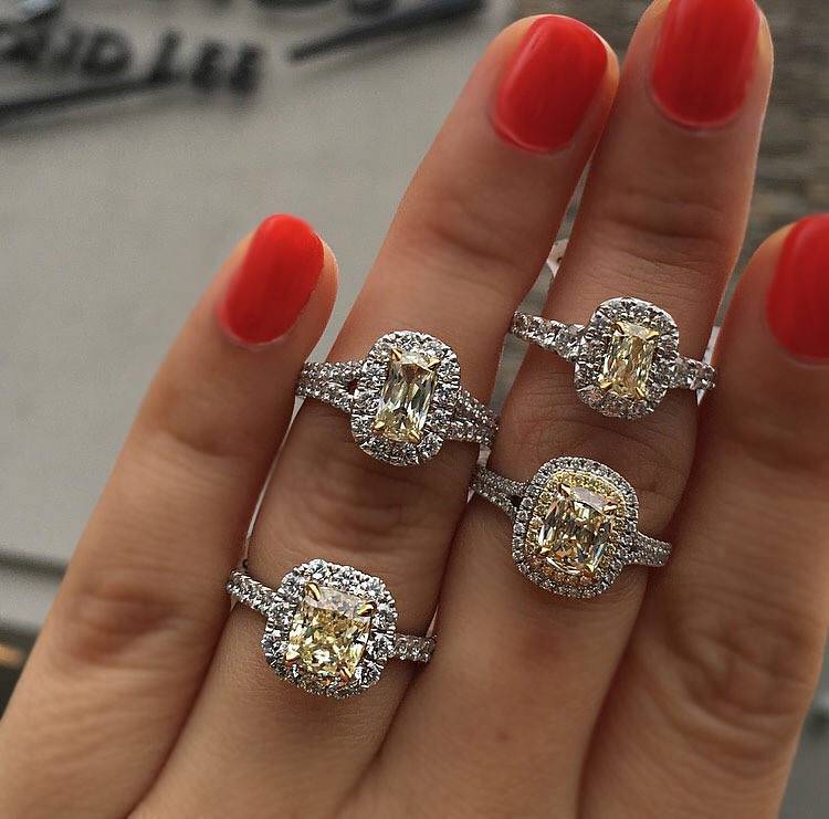 Henri Daussi Engagement Rings For Glamorous Brides - Raymond Lee Jewelers