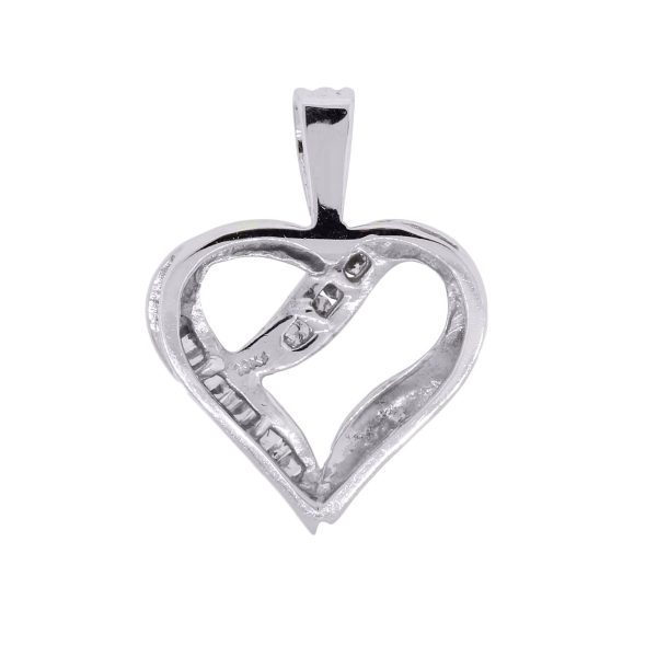 White Gold 0.15ctw Diamond Heart Pendant