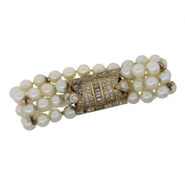 Diamond pearl bracelet
