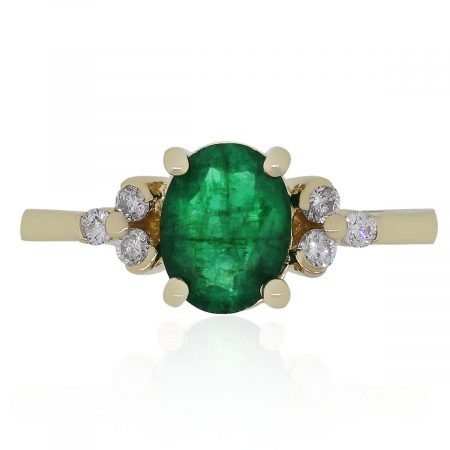 Emerald diamond ring
