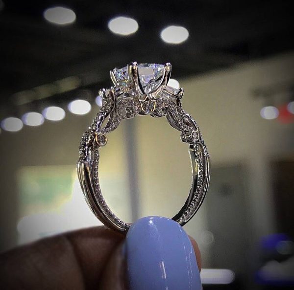 9 Verragio Engagement Ring Details You Need to See - Raymond Lee Jewelers