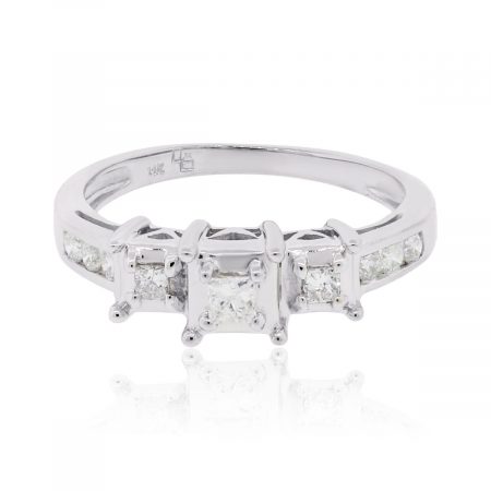 14k White Gold 0.30ctw Princess Cut Diamond Engagement Ring