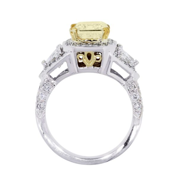 18k Two Tone Gold 4.51ctw Diamond Engagement Ring