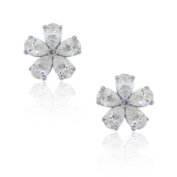 14k White Gold 1.90ctw Diamond Flower Stud Earrings