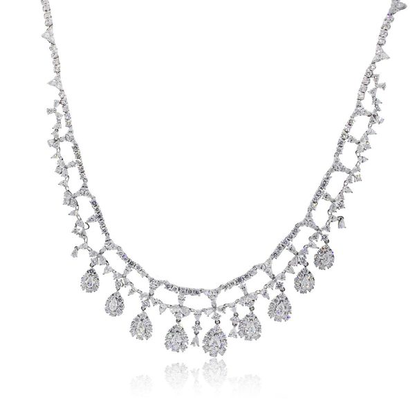Pear shape diamond necklace