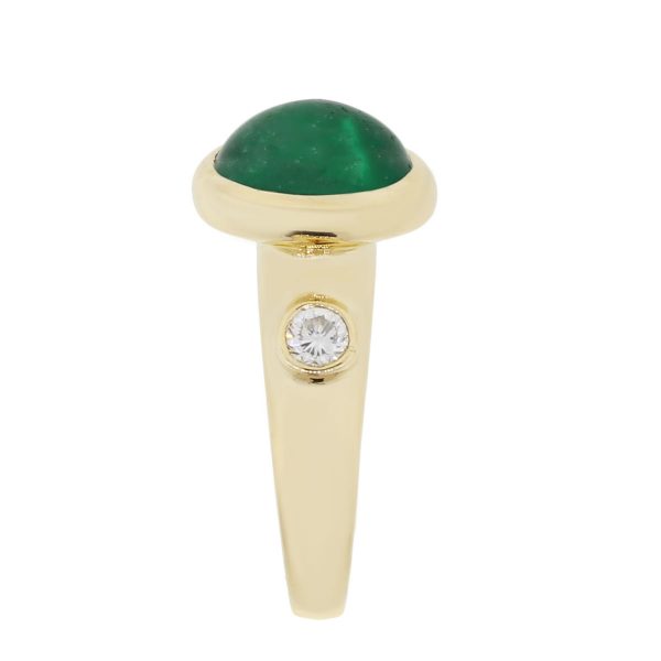 18k Yellow Gold 0.20ctw Diamond Oval Cabochon Emerald Ring
