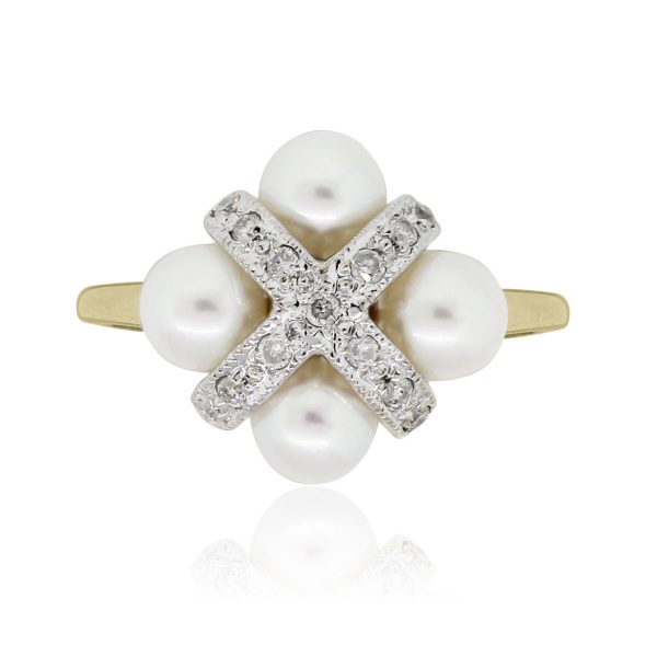 14k Yellow Gold 0.15ctw Diamond and Pearl Cluster Ring