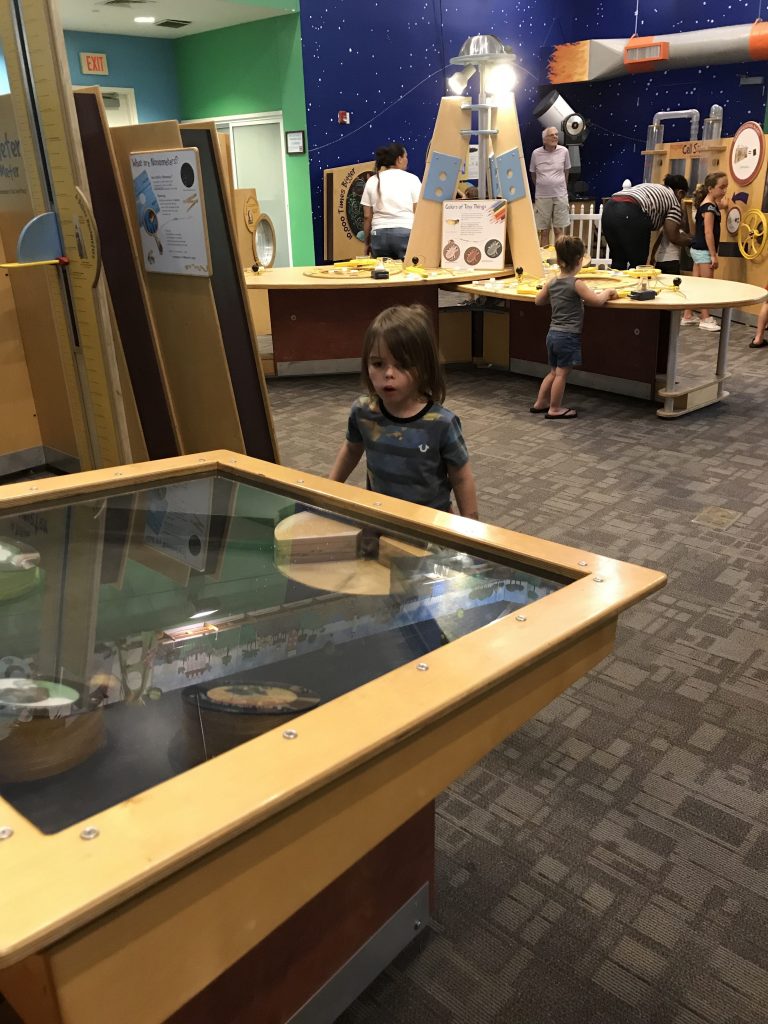 Destinations in Boca Raton - children's science explorium 