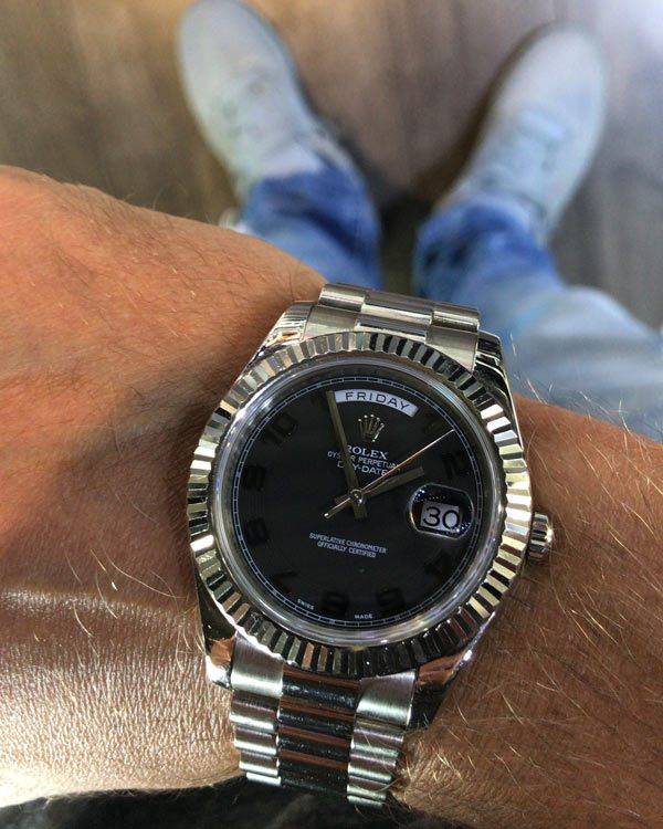 buying and selling rolex watches