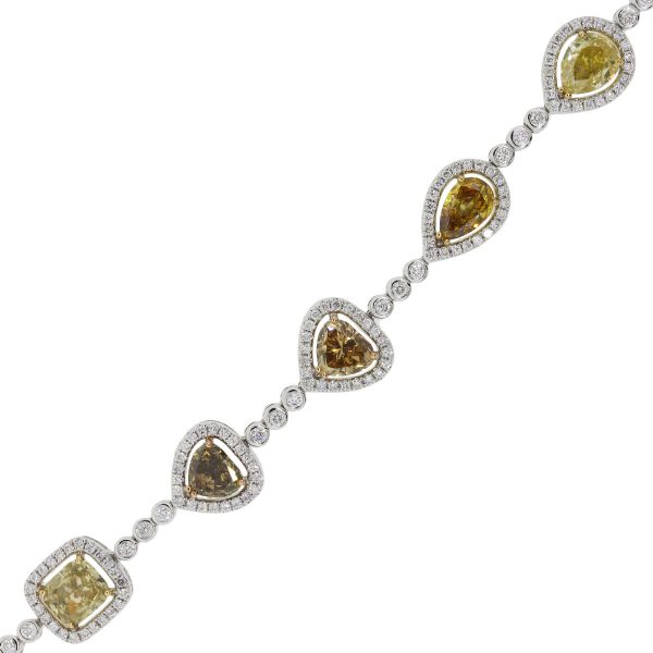 18k White Gold 10.57ctw Fancy Shape Diamond Bracelet
