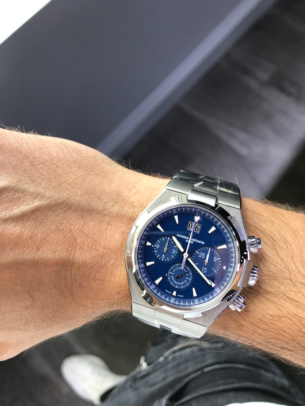Vacheron Constantin Overseas Chronograph Blue Watch Hands-On