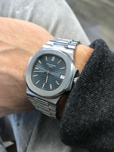 A Complete Hands-on Patek Philippe Nautilus 3800 Review – Raymond Lee ...