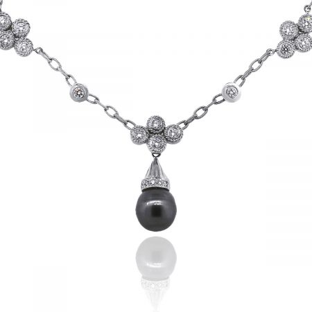 18k White Gold 0.60ctw Diamond Oval Link Necklace With Tahitian Pearl