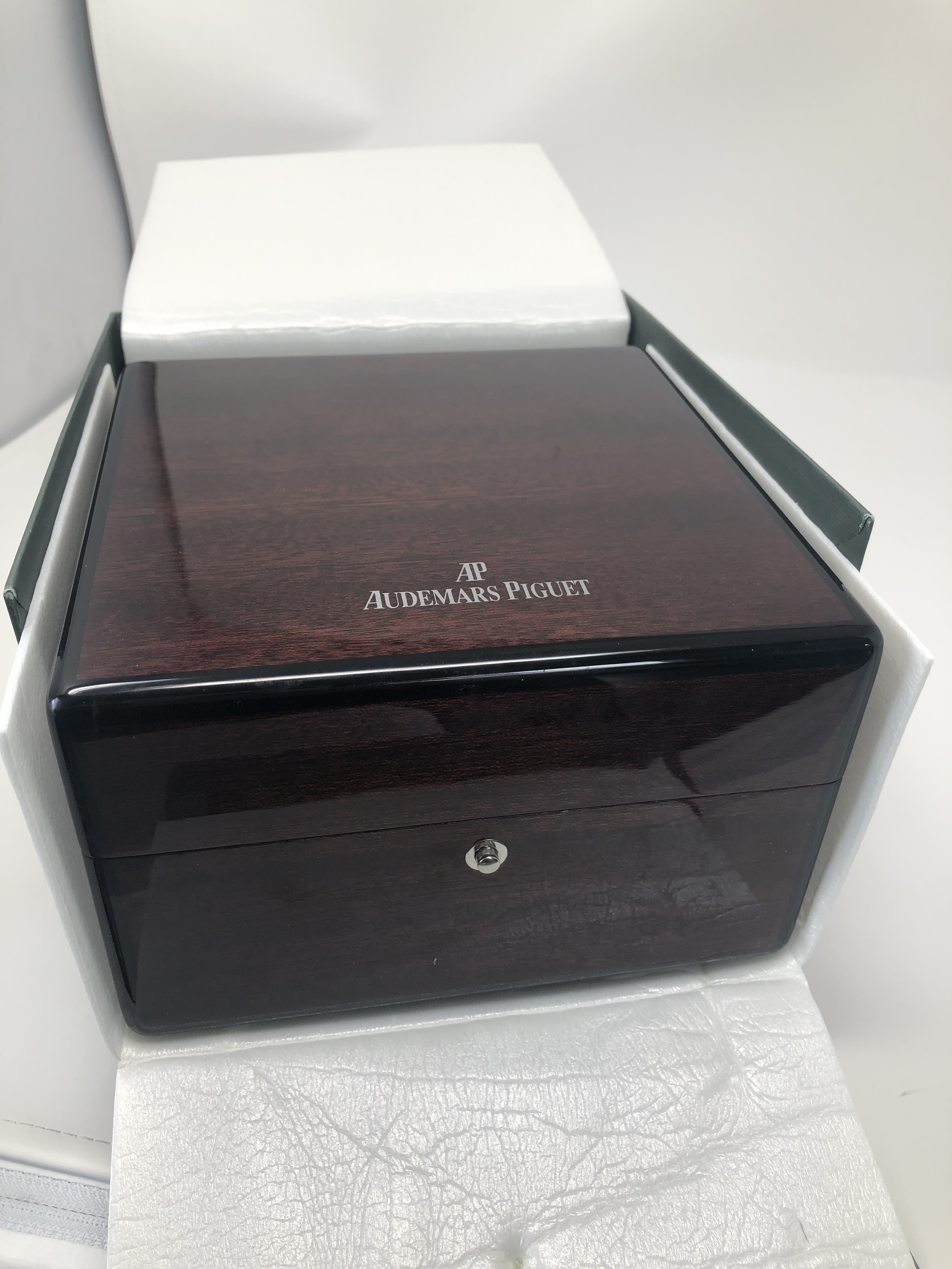 royal oak audemars piguet box