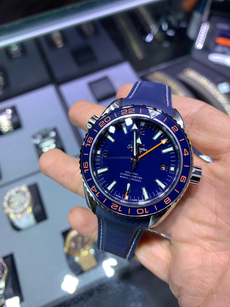planet ocean gmt review