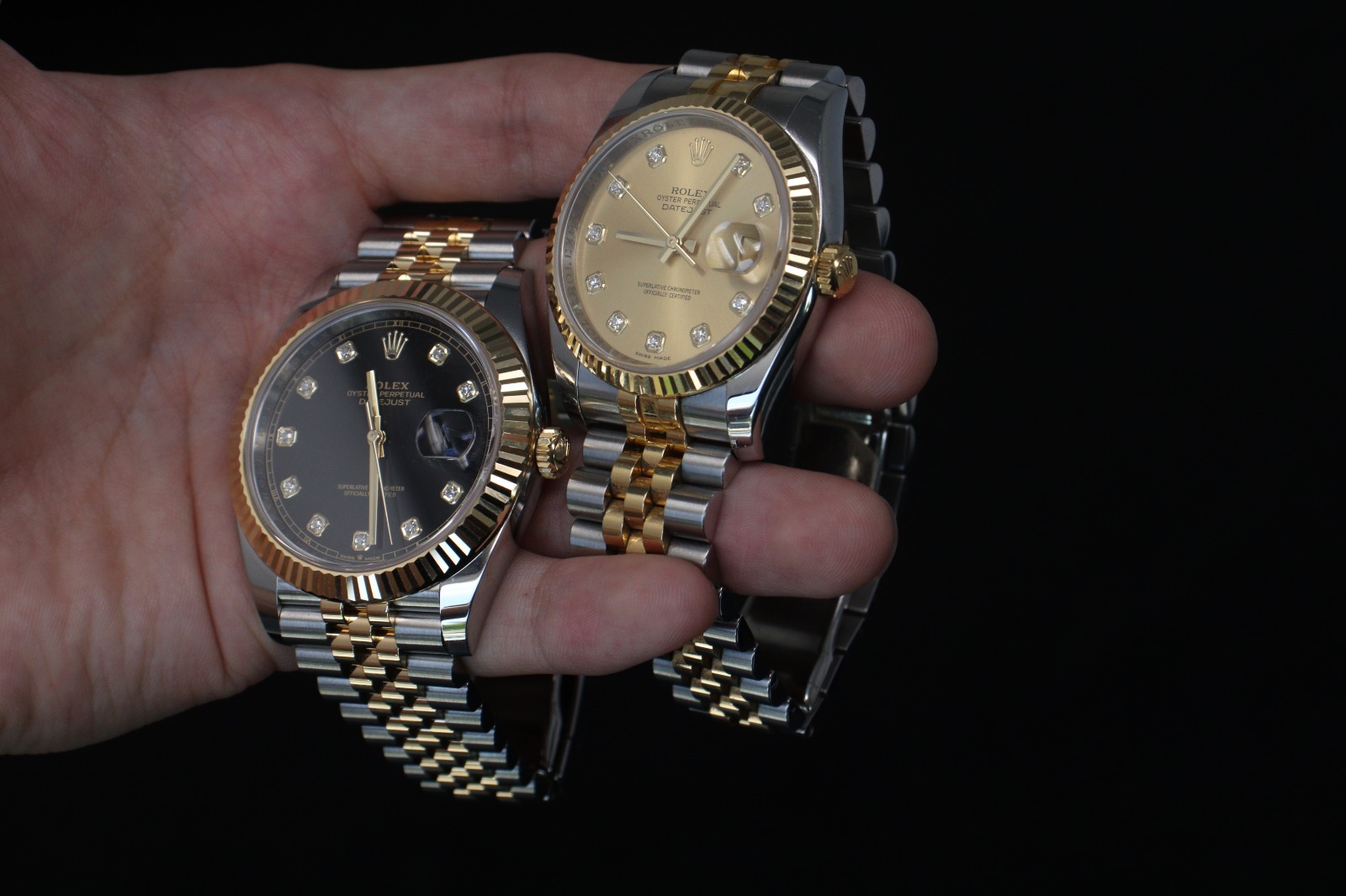 side view of rolex date just 116233 watches 36mm and 41mm black and gold dial